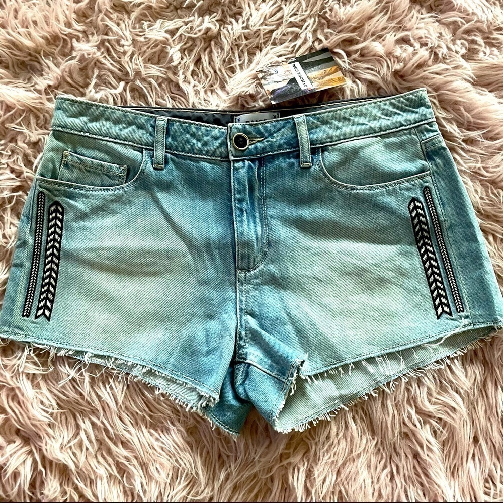 Paige Shorts Tribal Embroidery Keira Cut Off Sz 27